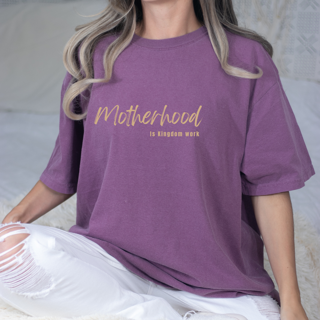 Proverbs 22:6 Graphic Tee - Christian Faith Tee | T-Shirt, Crewneck & Hoodie | Modern Grace Boutique