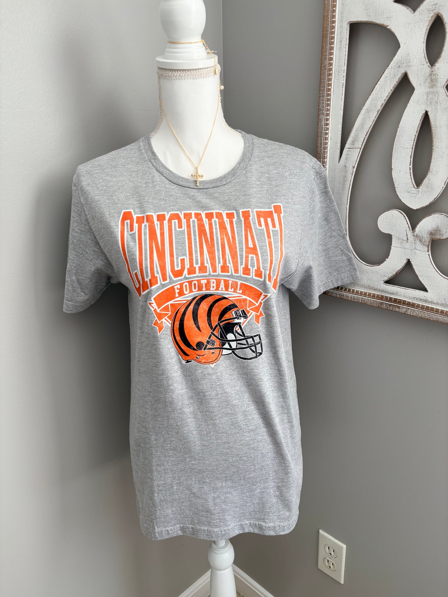 Cincinnati Bengals Crewneck | T-Shirt, Crewneck & Hoodie