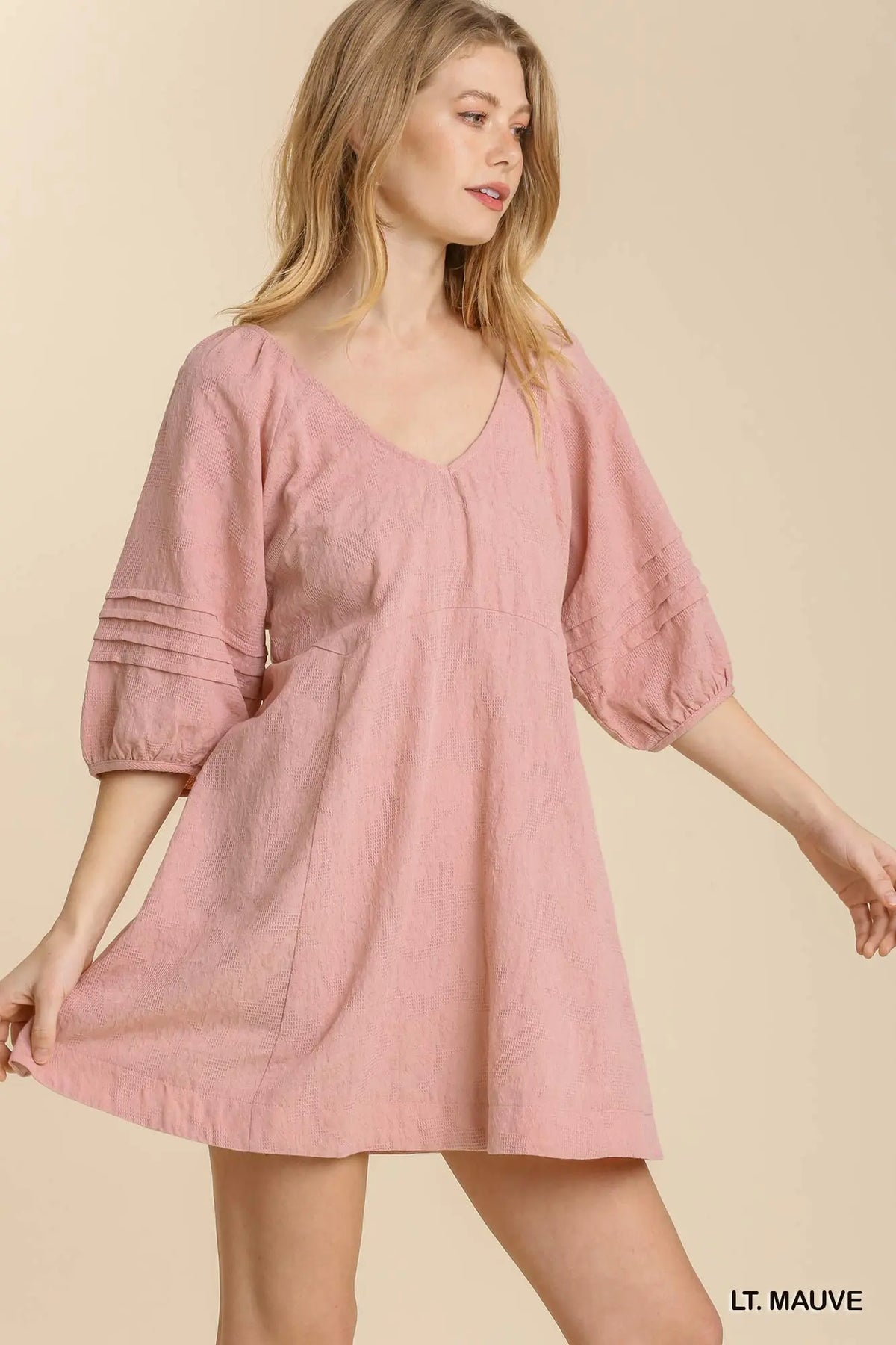 Light Mauve Textured V-Neck Dress | Modern Grace Boutique