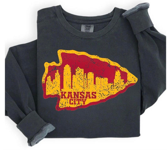 ❤️💛 Kansas City Skyline Football Sweatshirt